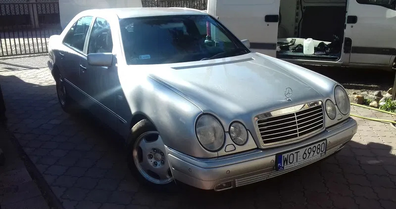 łódzkie Mercedes-Benz Klasa E cena 34000 przebieg: 87300, rok produkcji 1997 z Józefów